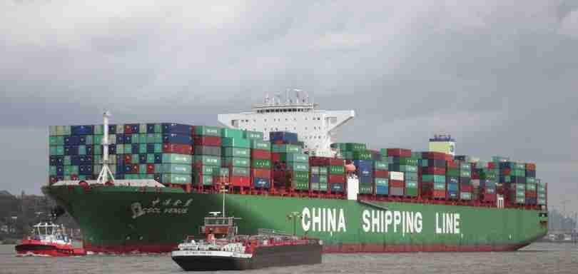 Container ship CSCL Venus of the China Shipping Line: Buonasera, https://goo.gl/mCTZNb, licensed under CC BY-SA 3.0